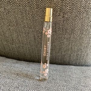 Marc Jacobs Daisy